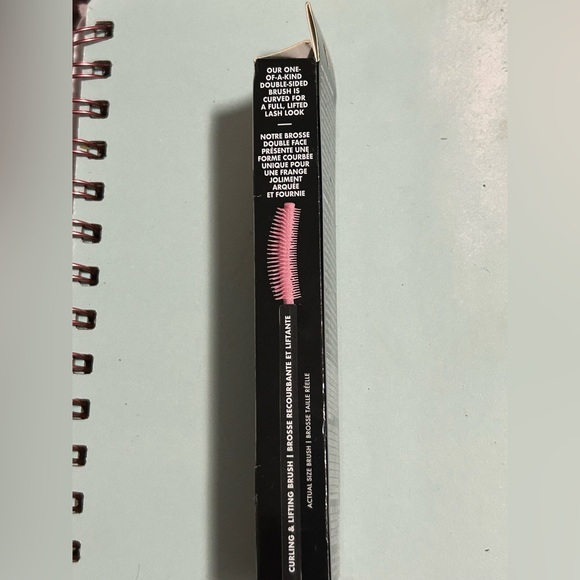 BNIB E.L.F Lash ‘N Roll mascara - Picture 3 of 5